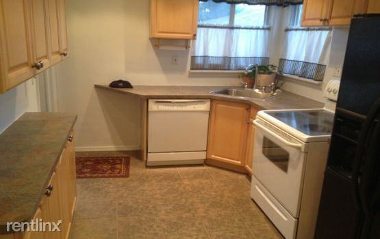 15418 Champaign Rd - Photo 2 of 5