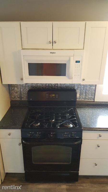 48 Rock St - Photo 3 of 15