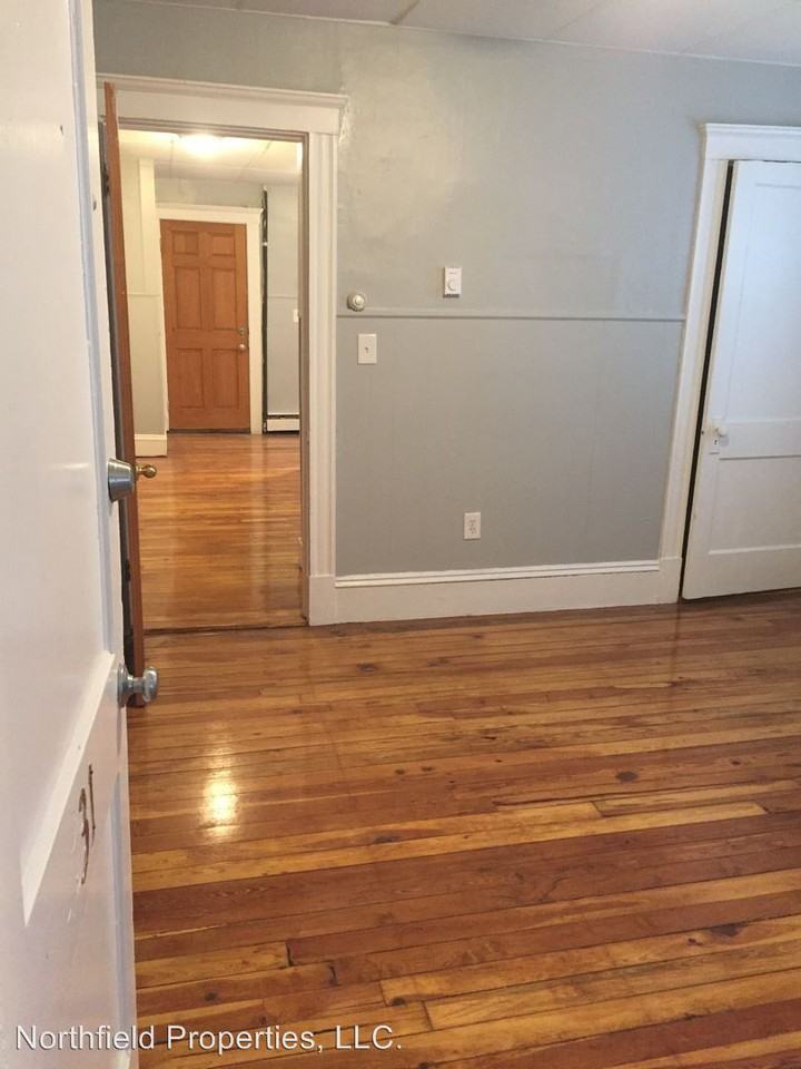 6 Littles Lane - Photo 2 of 8