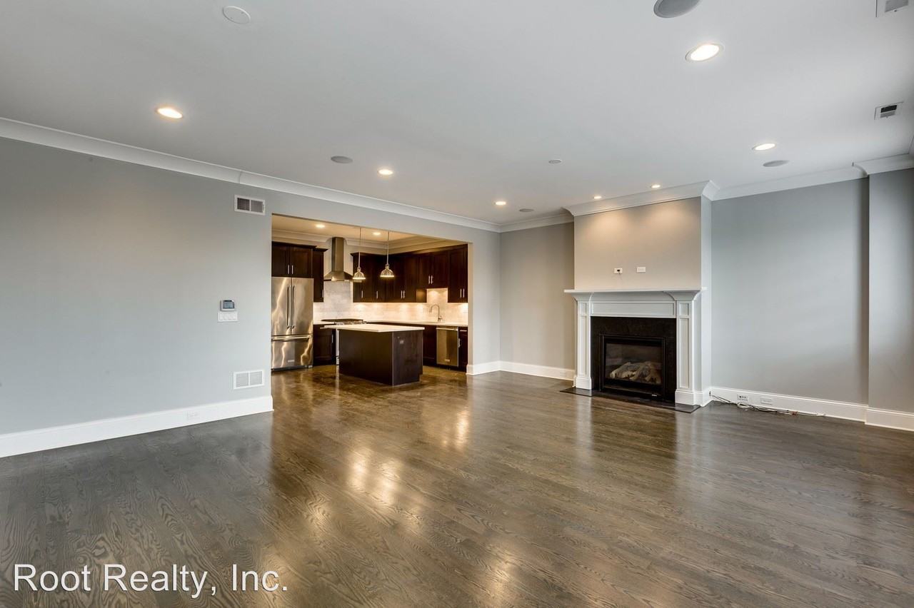 3849 N. Southport - Photo 2 of 10