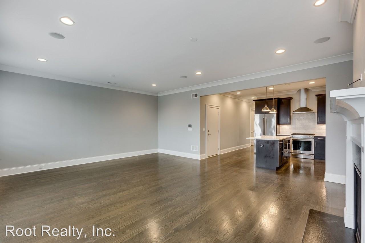 3849 N. Southport - Photo 3 of 10