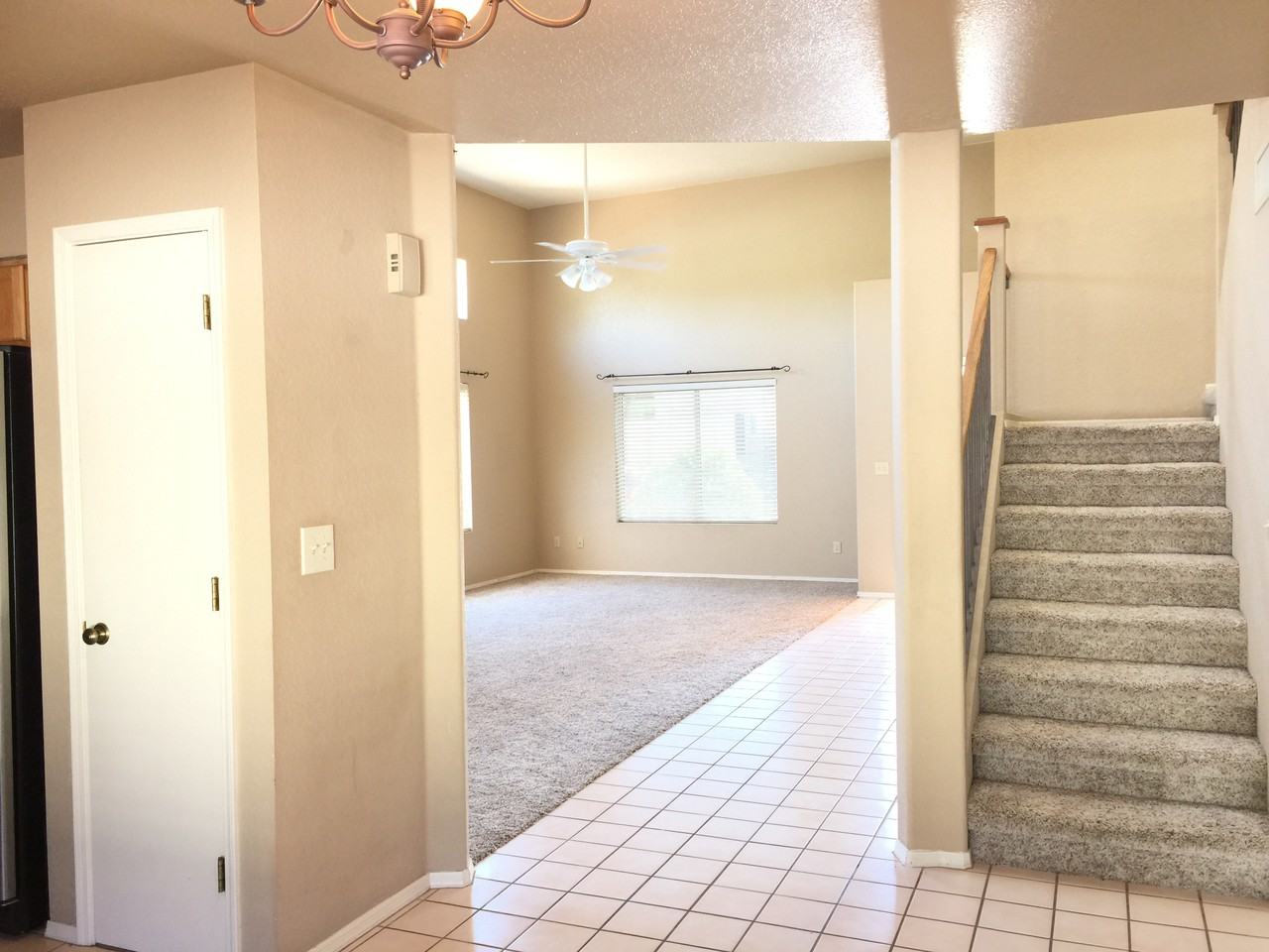 641 N Hearthside Ln - Photo 3 of 18