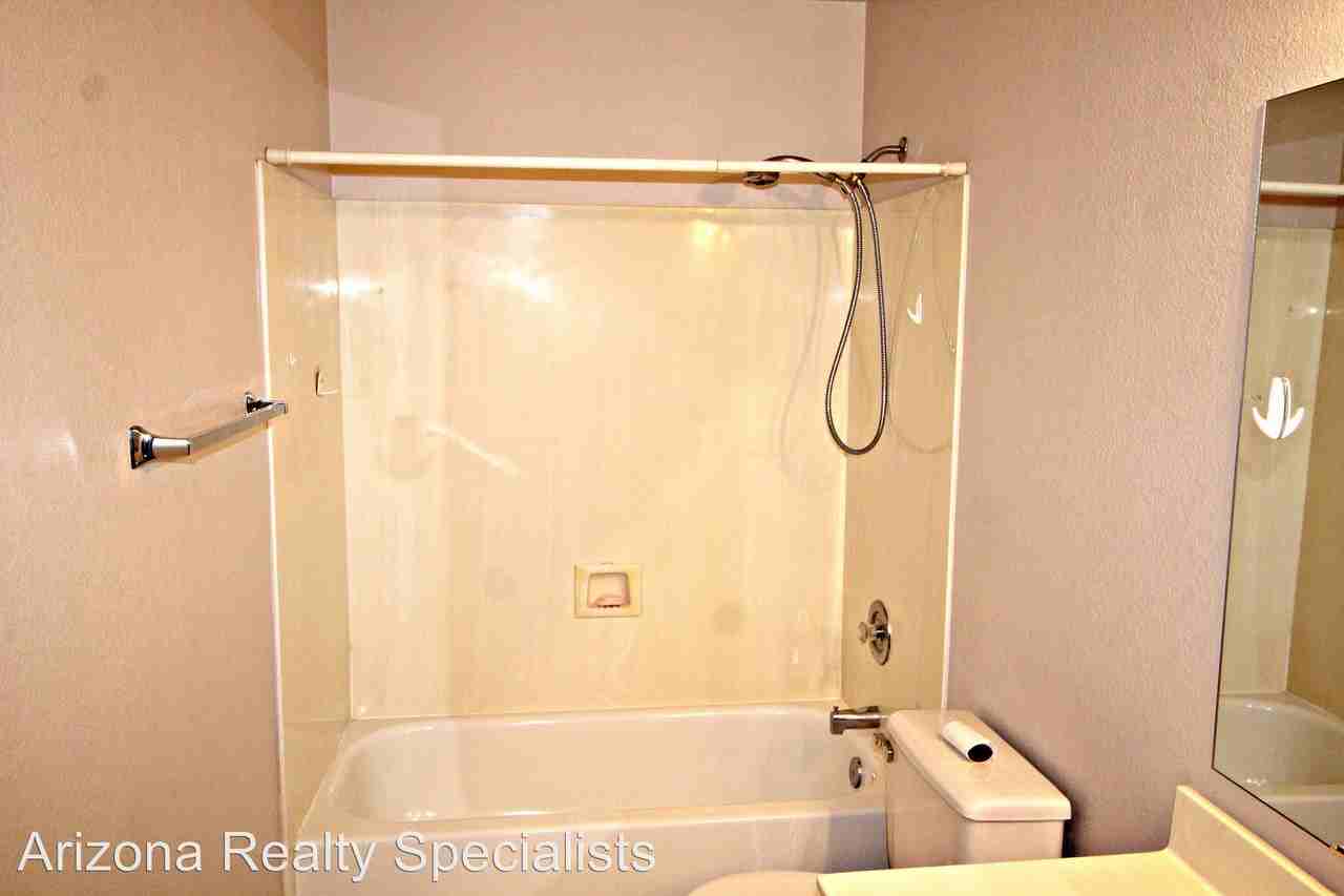 819 E Cindy St - Photo 2 of 12