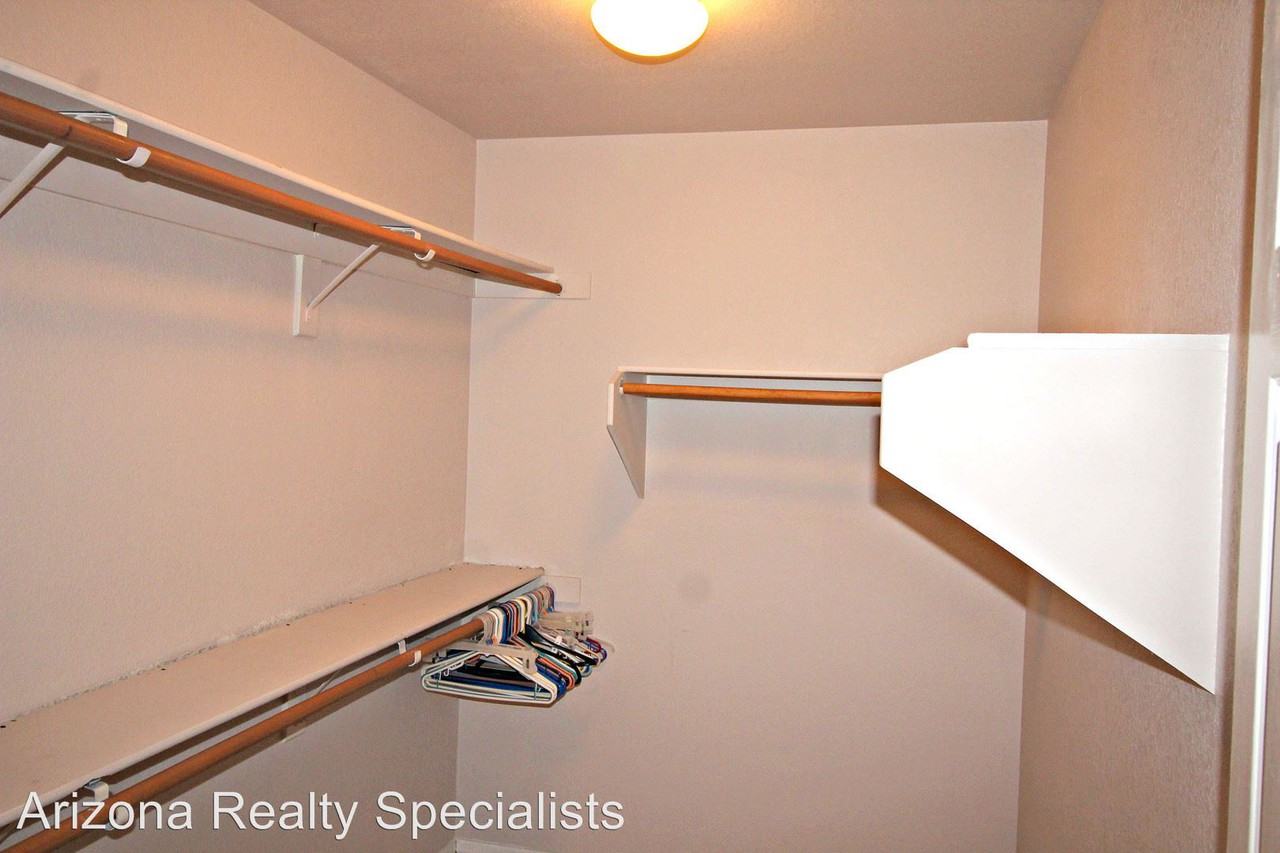 819 E Cindy St - Photo 3 of 12