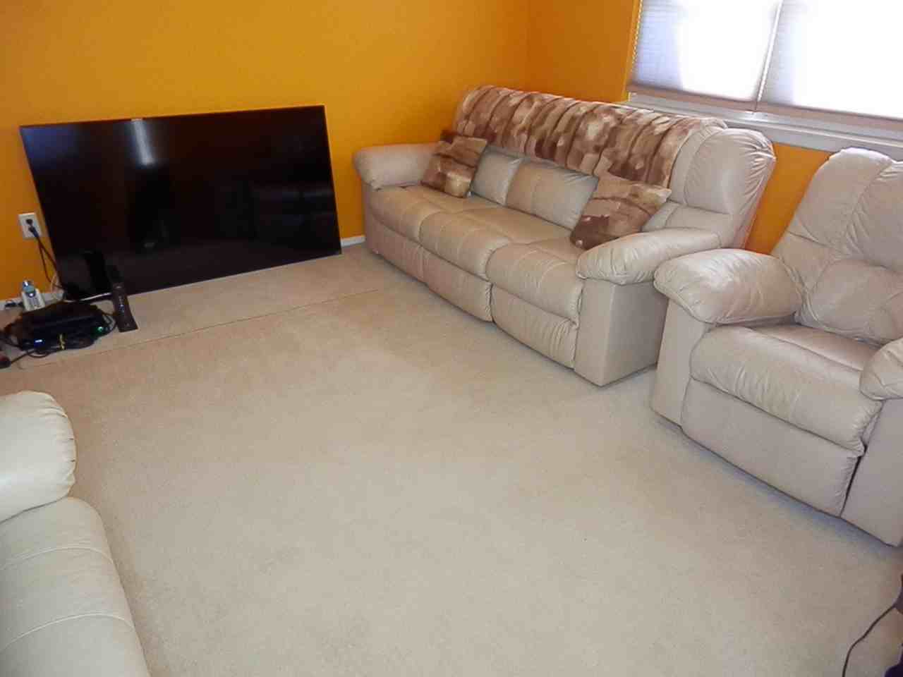 19 Florence Tollgate - Photo 3 of 14