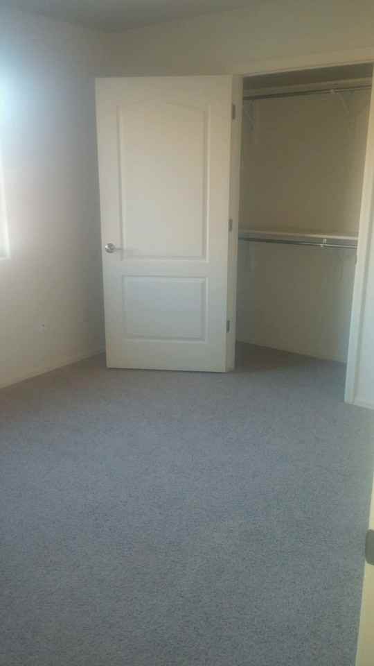 454 Rouse Ave - Photo 3 of 13