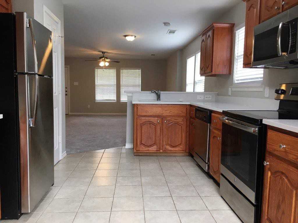 6424 Willard Rd - Photo 3 of 10