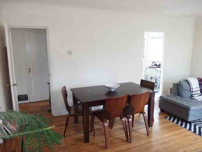 242 N Cherry St - Photo 3 of 18