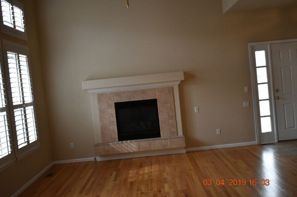 7380 E Lowry Blvd - Photo 2 of 11