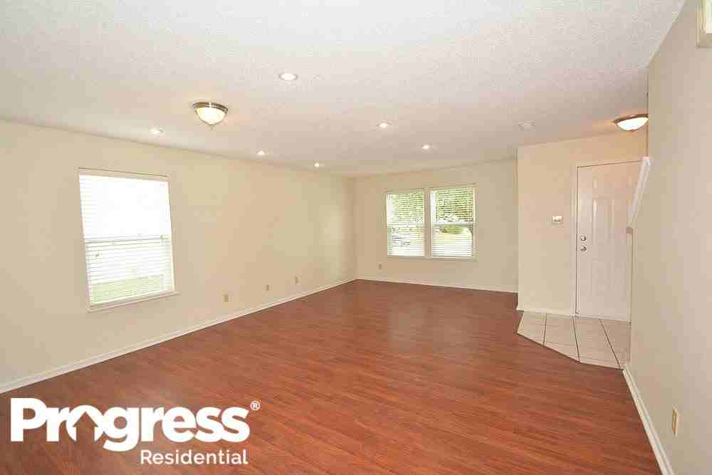 14289 Weeping Cherry Dr - Photo 3 of 29