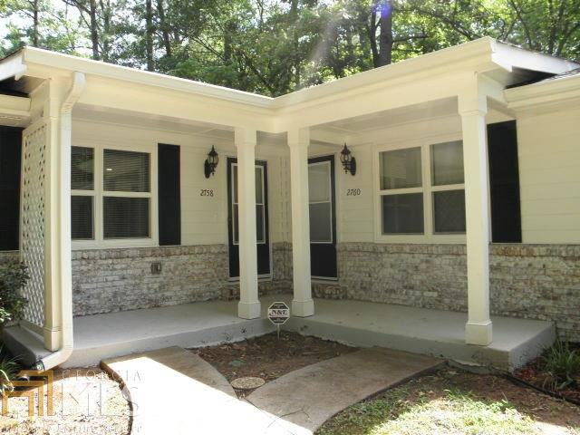 2758 Amelia Ave - Photo 3 of 26