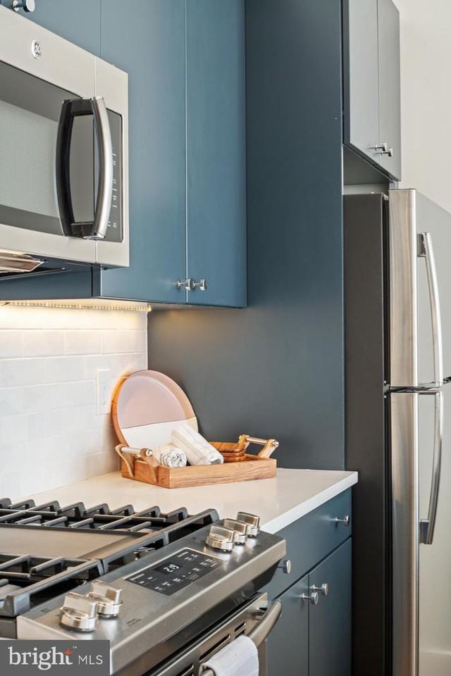 1822 N Front St #7 - Photo 2 of 19