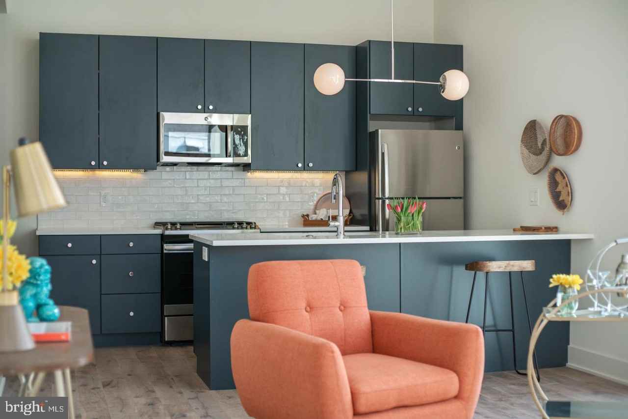 1822 N Front St #7 - Photo 3 of 19