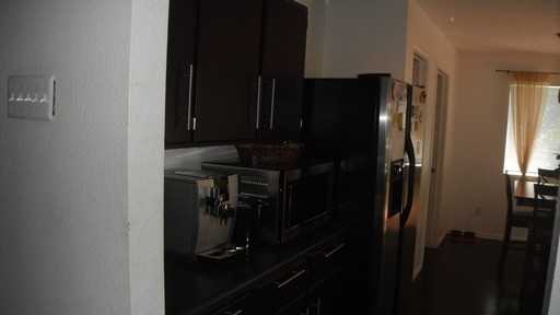 1110 Acanthus St - Photo 3 of 15