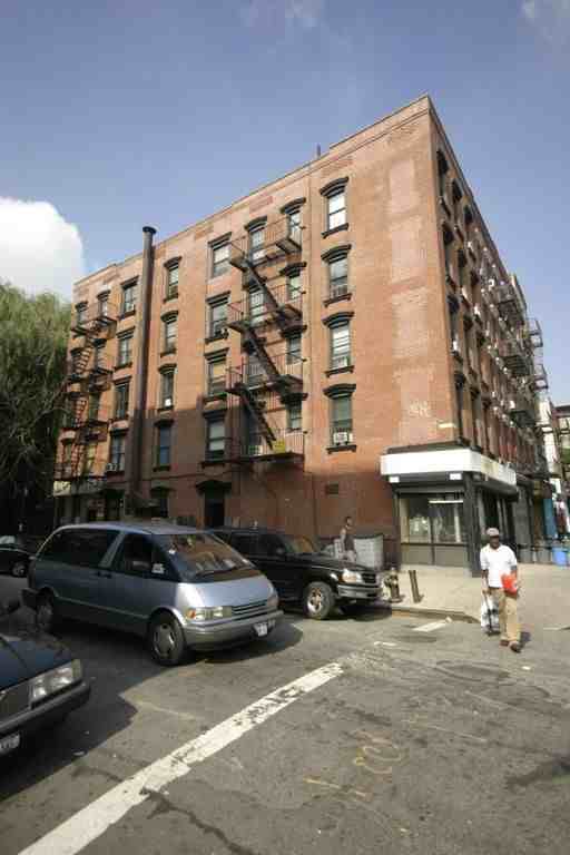 343 East 8th Street - Photo 3 of 22