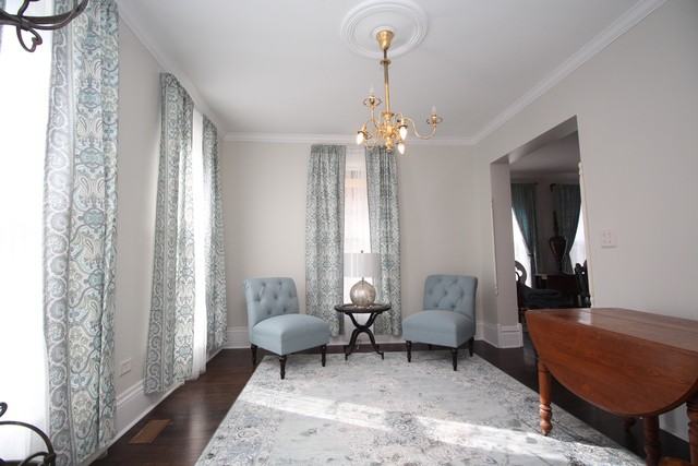 324 Griswold St - Photo 3 of 18