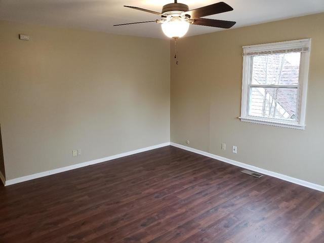 104 Turtle St - Photo 2 of 10
