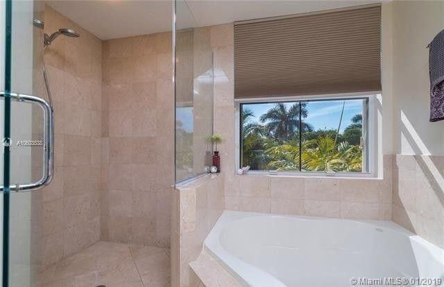 876 Spinnaker Drive - Photo 3 of 16