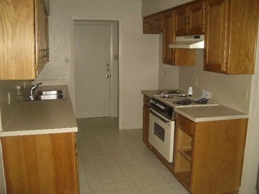 1114 Landsdale Ln - Photo 2 of 3