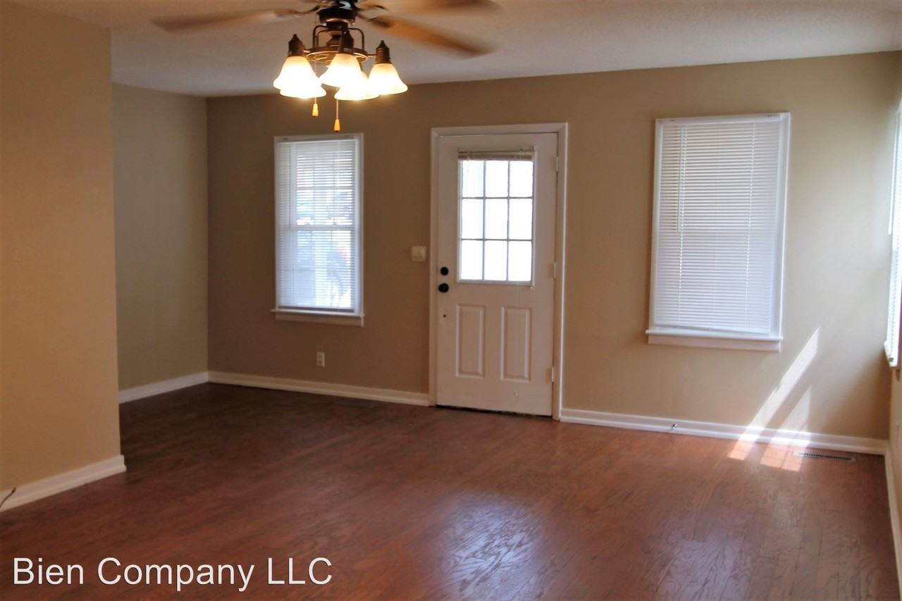 1011 Hickory Hills Dr - Photo 2 of 19