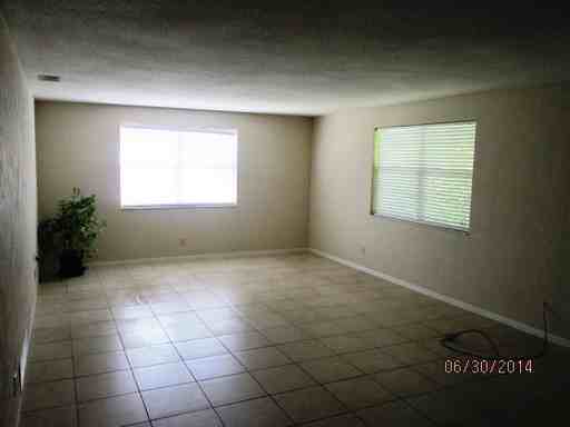 32 Alanwood Dr - Photo 2 of 13
