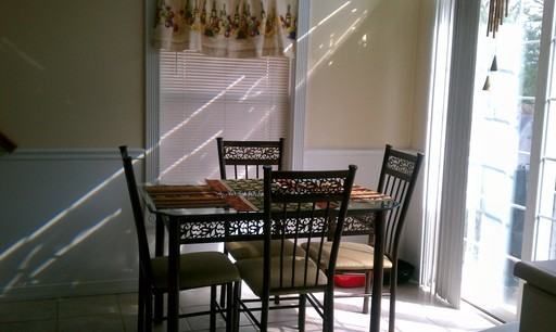 1403 Eddy Ct - Photo 3 of 6