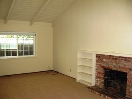 71 Lester Ave - Photo 3 of 10