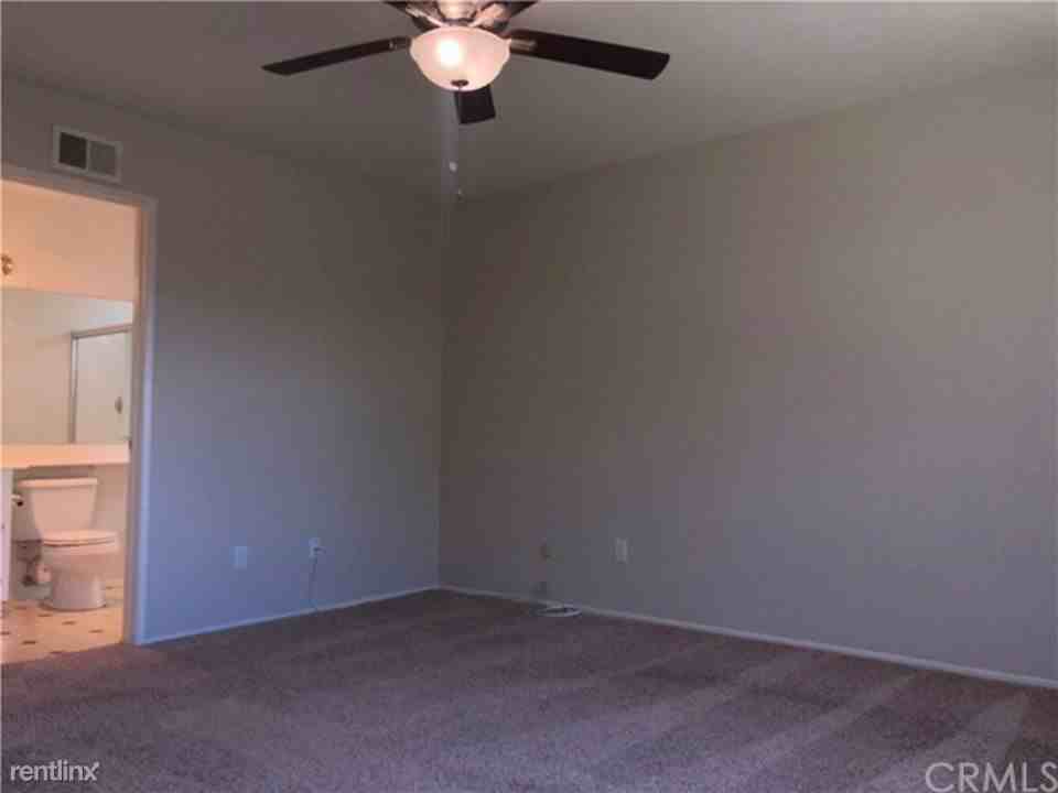 27902 Cll Casal - Photo 2 of 26