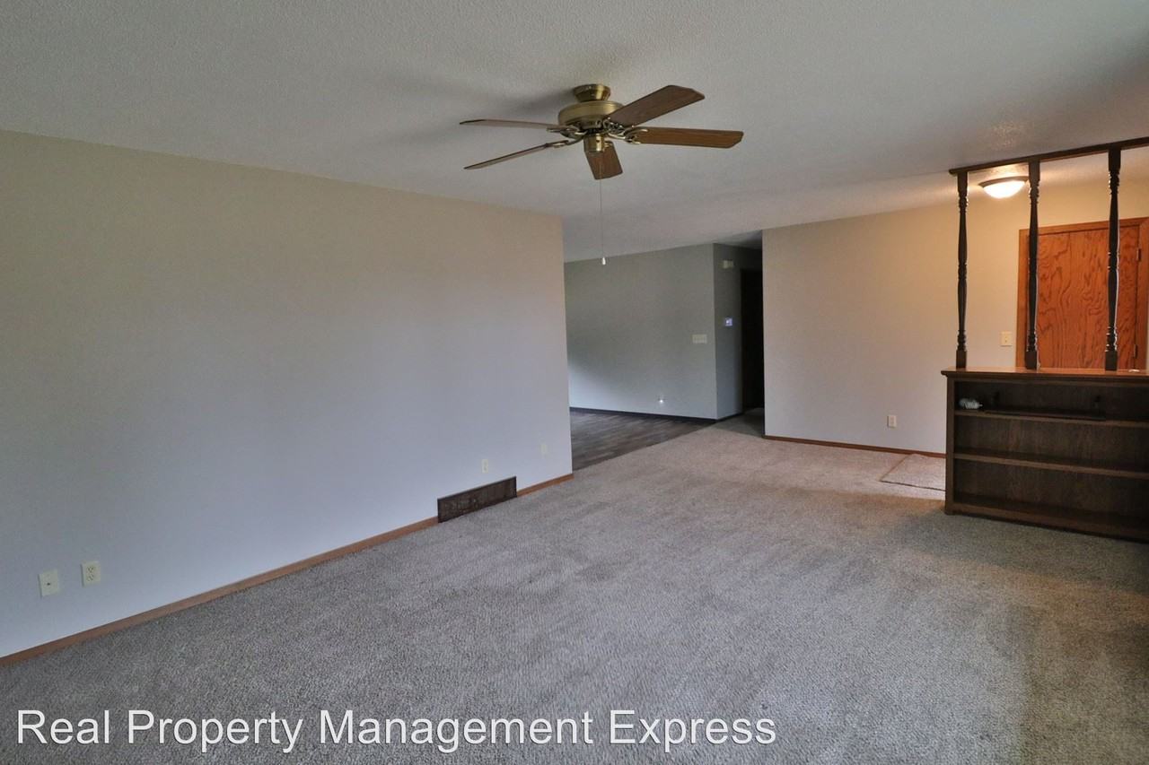 27246 475th Ave - Photo 3 of 46