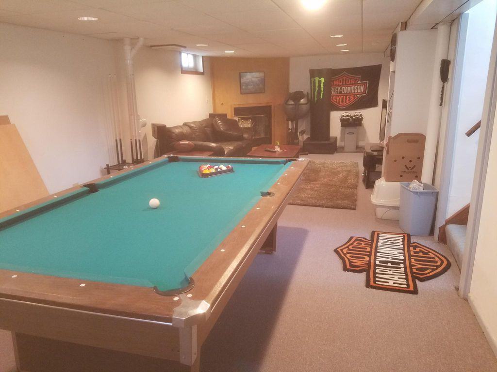 3245 S 43rd St - Photo 2 of 21
