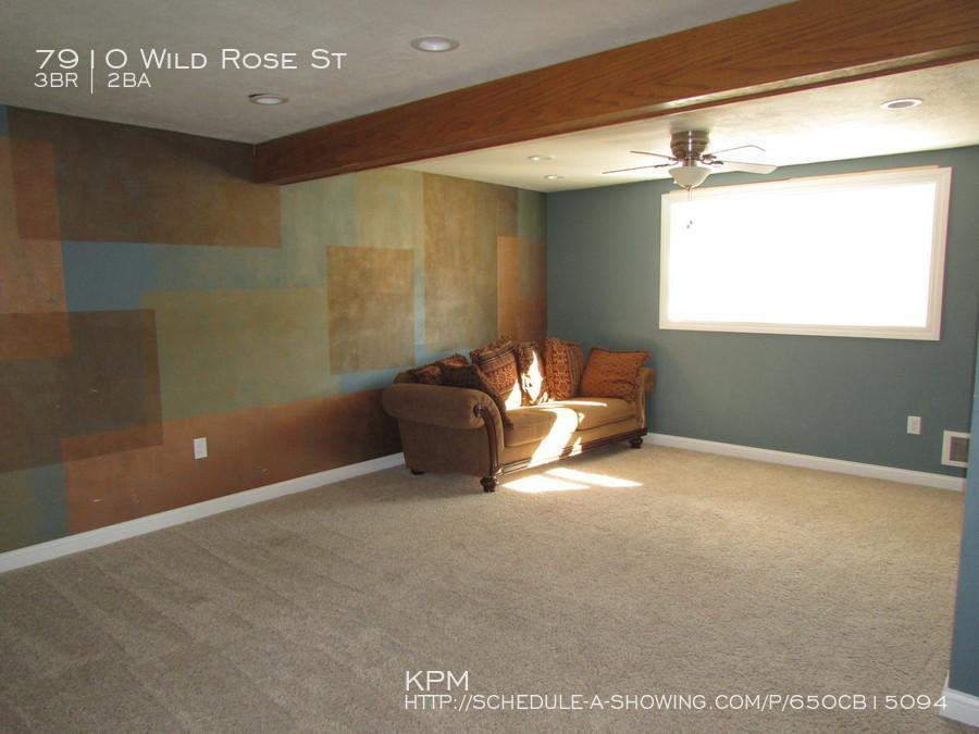 7910 Wild Rose St - Photo 3 of 19