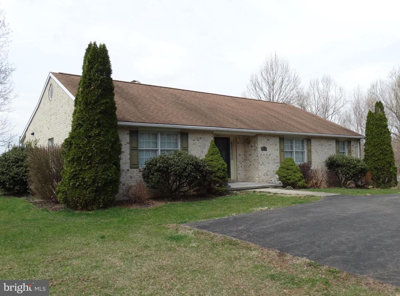 17117 Sterling Rd - Photo 2 of 38