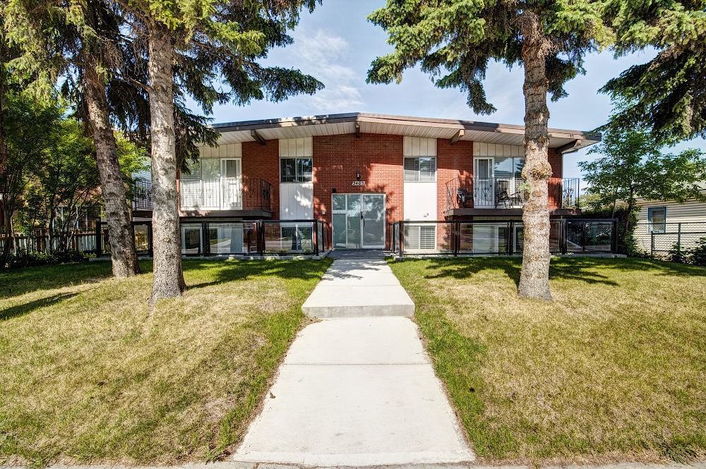 3409 Centre Street N.W. Apartments 3409 Centre St NW, Calgary, AB T2E