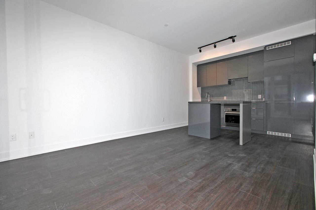 7 Grenville Street #1109