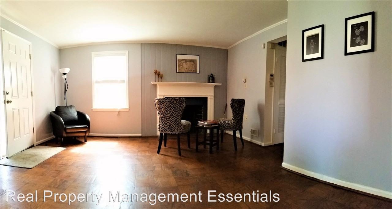 2306 Pickwick Rd - Photo 3 of 24