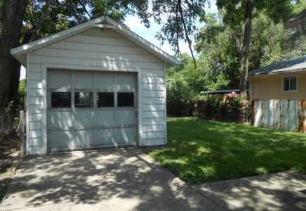 1215 Larned Street - Photo 3 of 3