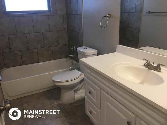 1826 Inkwood Ct - Photo 3 of 14