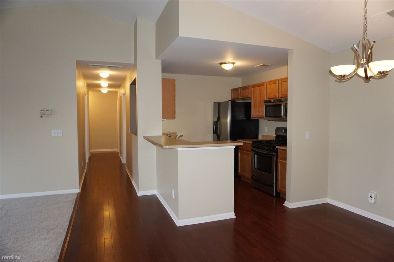 1345 Addington Ln, Ann Arbor, MI 48108 3 Bedroom Condo for 1,930/month