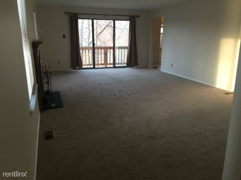 3701 Chadbury Rd - Photo 2 of 11