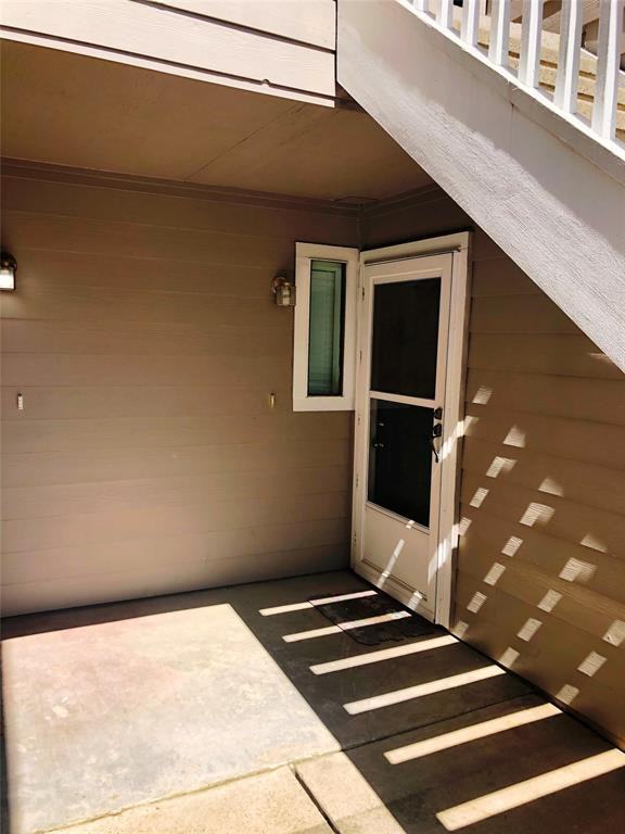 14911 Wunderlich Dr - Photo 2 of 19