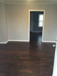 605 Cleveland St - Photo 3 of 5