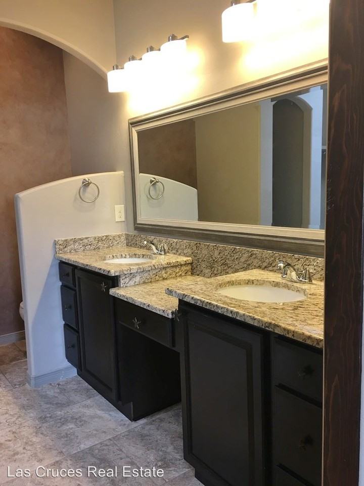 3889 Tayvis Road - Photo 3 of 10