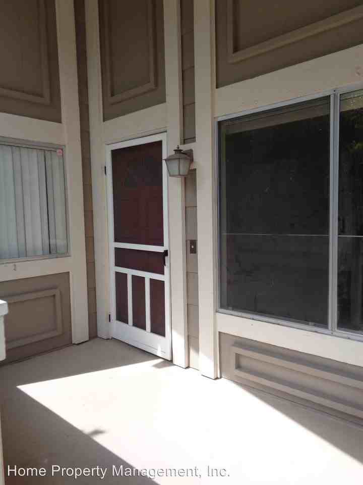 16921 Cod Cir #B - Photo 2 of 15