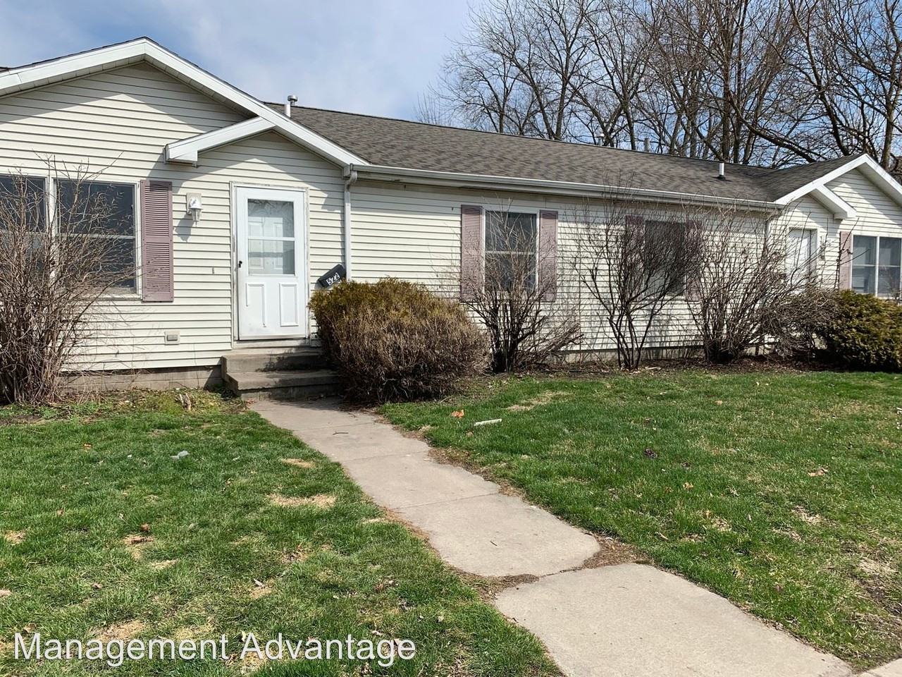 522-524 E Vine St - Photo 2 of 5