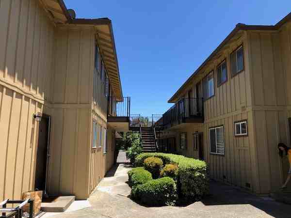 220 Curtner Ave - Photo 3 of 17