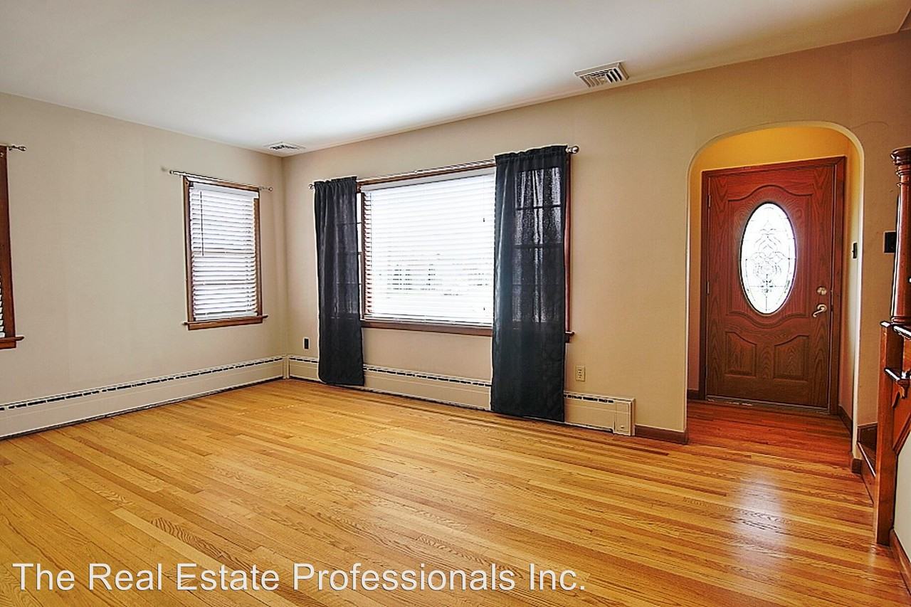 9 Grosstown Rd - Photo 2 of 24