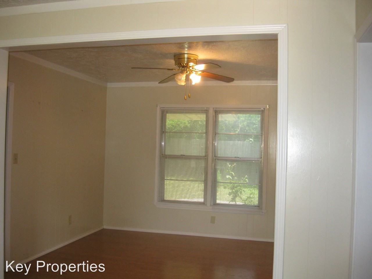 1816 Shepheard Dr - Photo 3 of 12