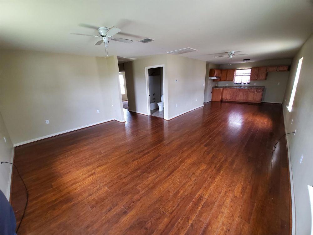 4442 F&M Ct - Photo 2 of 7