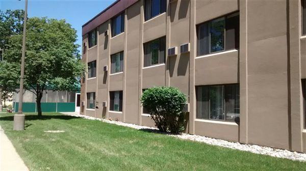 Christian Manor - Photo 3 of 6