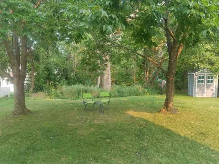 3446 S 46th St - Photo 3 of 11